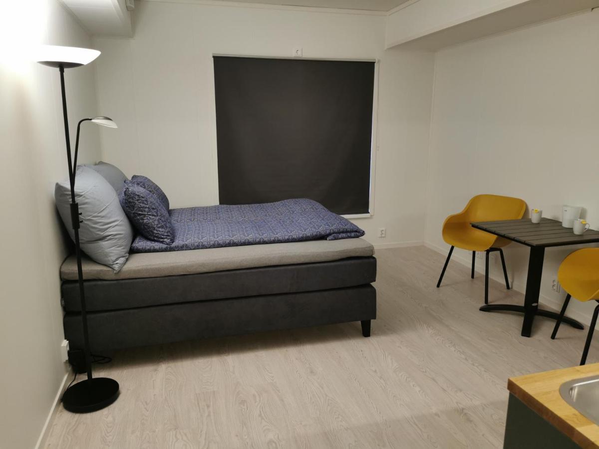 Lofoten Studio Apartment, Vestermyrveien 11 Svolvær Buitenkant foto