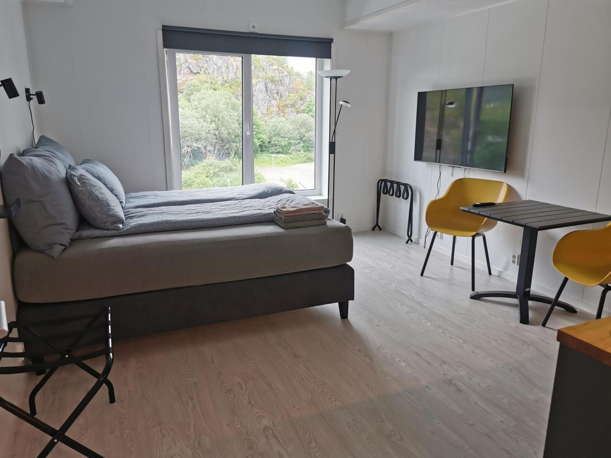 Lofoten Studio Apartment, Vestermyrveien 11 Svolvær Buitenkant foto